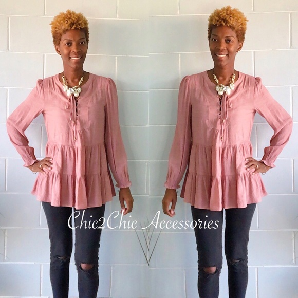 Peplum Top 🌸 - Picture 1 of 2